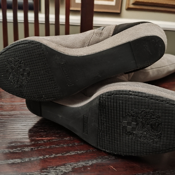 Vince Camuto split shaft suede wedge tall boots, size 7.5 - Picture 7 of 11